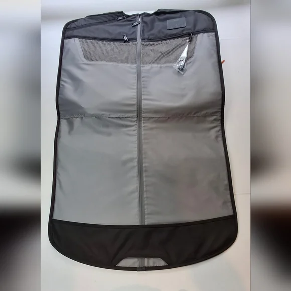 Tumi Garment Cover - Picture 11 of 16